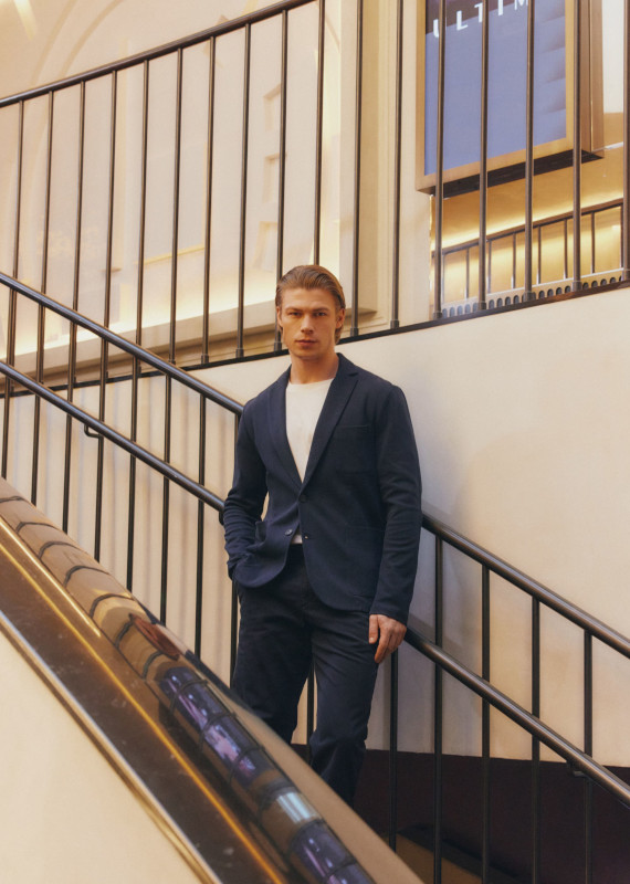 Мужские образы, составленные из коллекции Marc O’Polo Весна/Лето 2024 фото 9